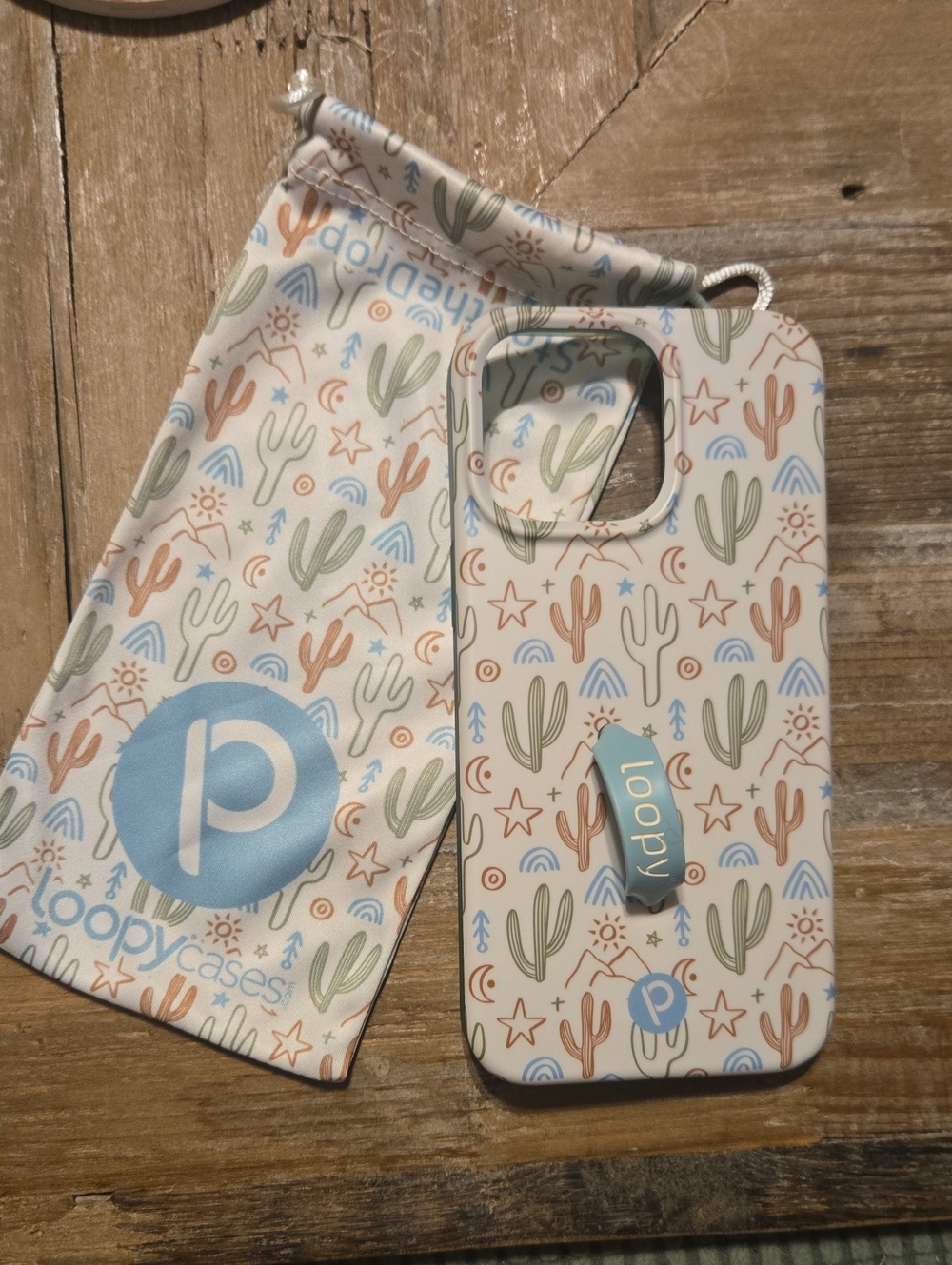 Loopy Case Phone Case with Desert Cactus Print - White/Green/Tan/Blue